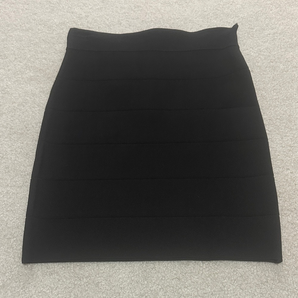 bebe Elegant Black Mini Skirt